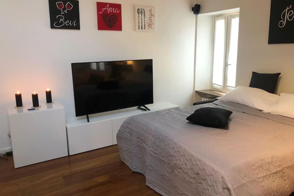 La Petite Maison - Two-Room Apartment Bergamo Buitenkant foto